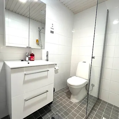 New Cozy 2br Near Airport Apartmán