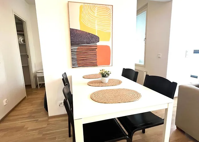 公寓 New Cozy 2br Near Airport 万塔